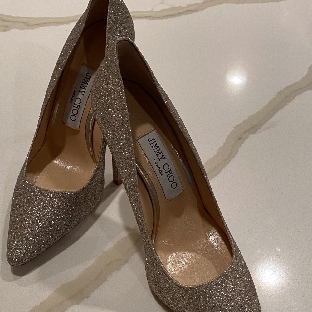 JIMMY CHOO Stunning sparkly heels! Ready to party!